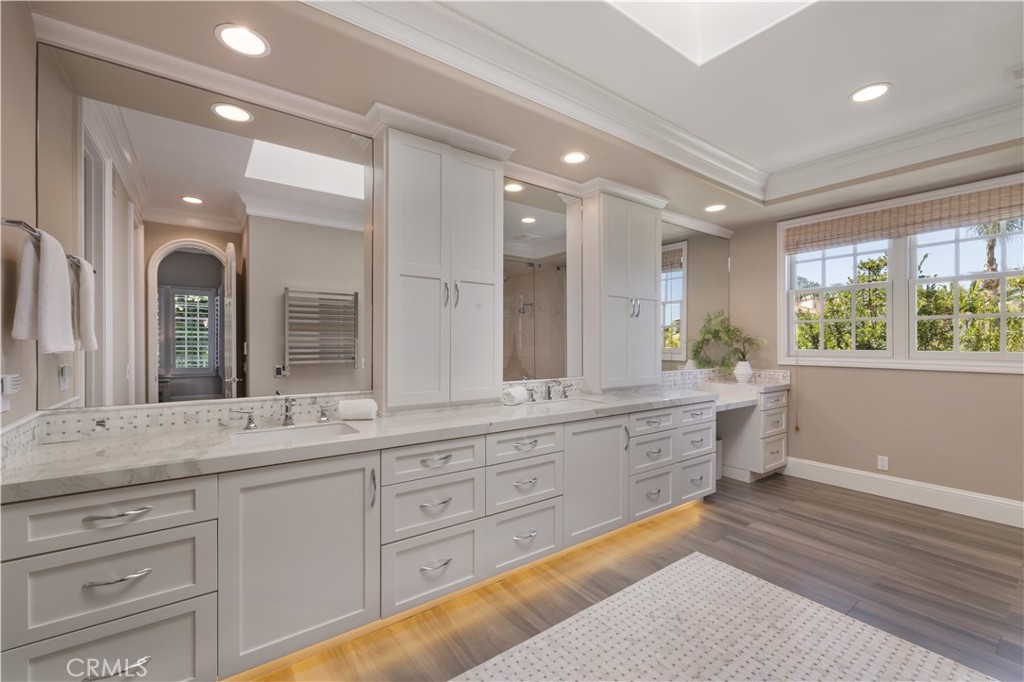 26 Belcourt