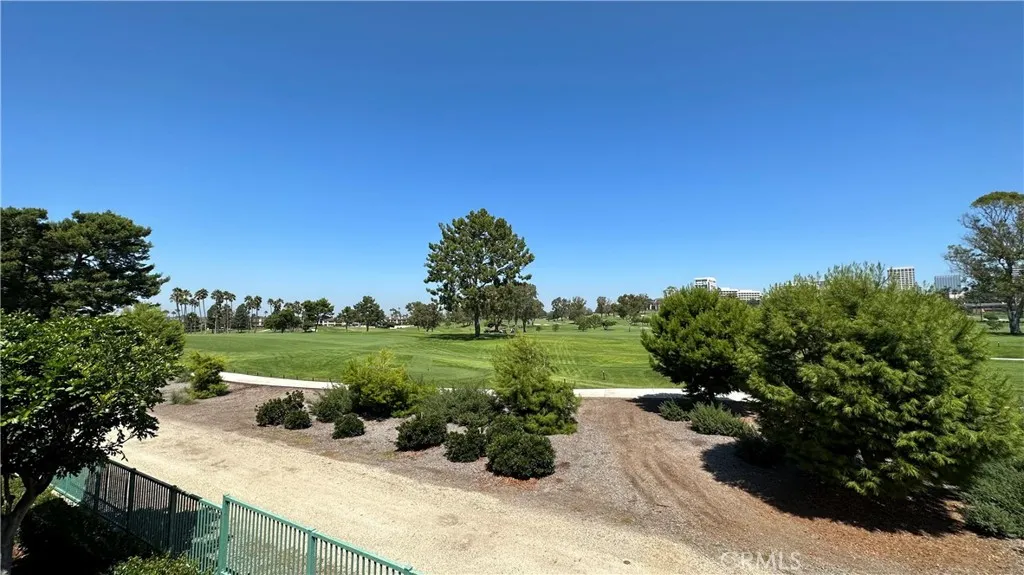 416 Villa Point Drive