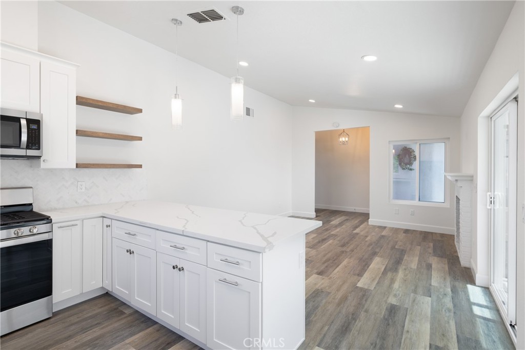 21 Indian Hill Lane