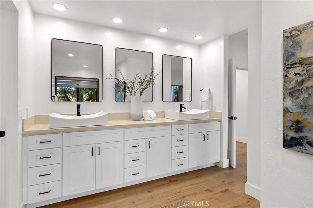 17 Morning Wood Drive