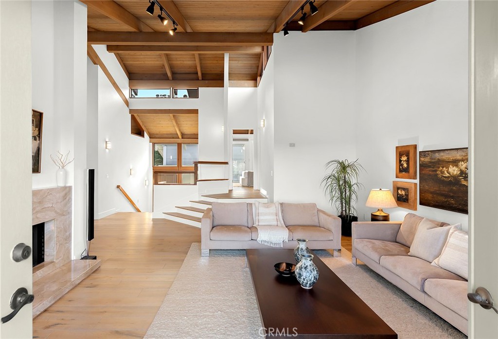 17 Morning Wood Drive