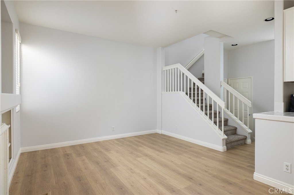 205 Seacountry Lane