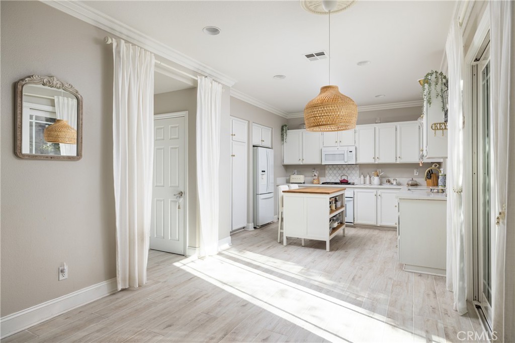 34 Radiance Lane