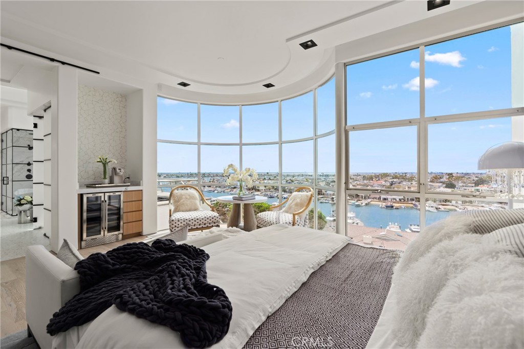 1409 Dolphin Terrace