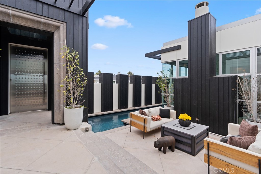 1409 Dolphin Terrace