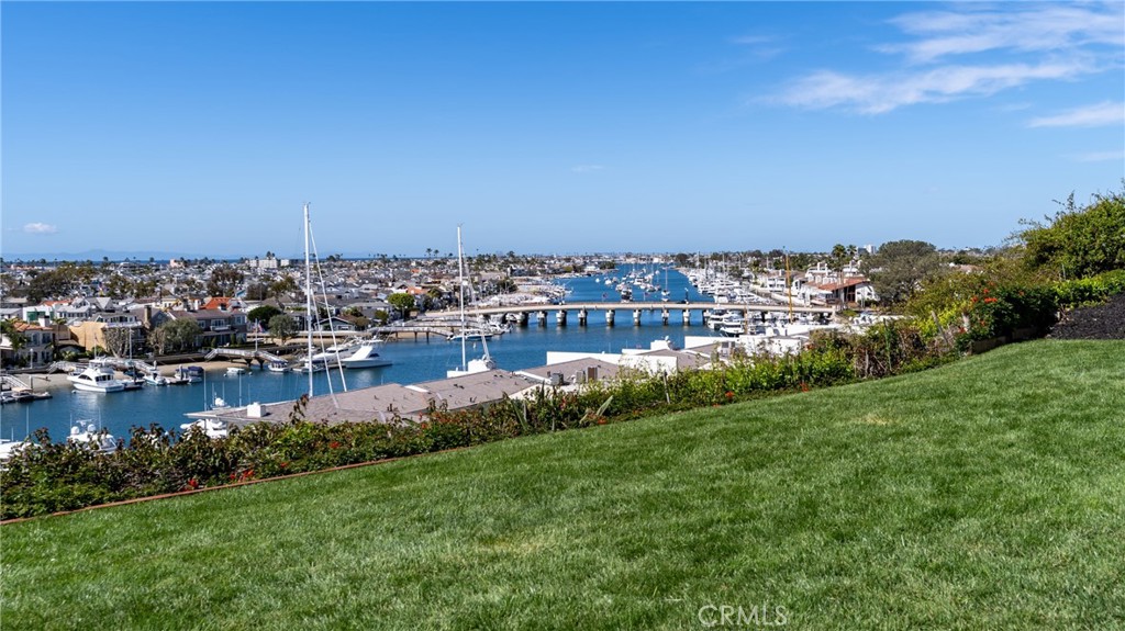 1409 Dolphin Terrace