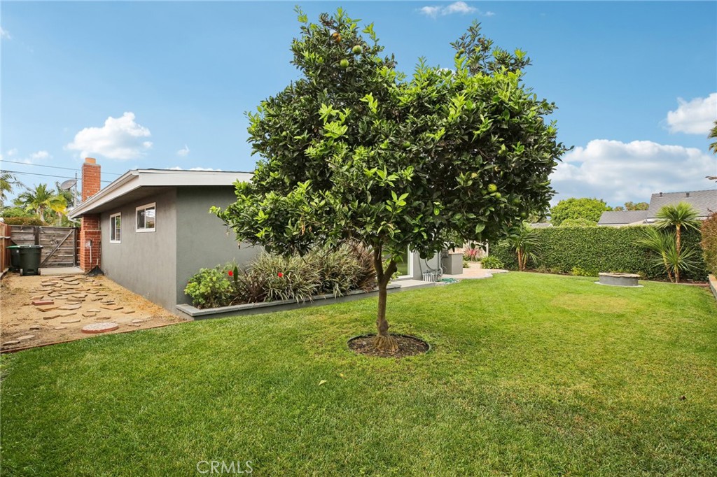 2412 Orange Avenue