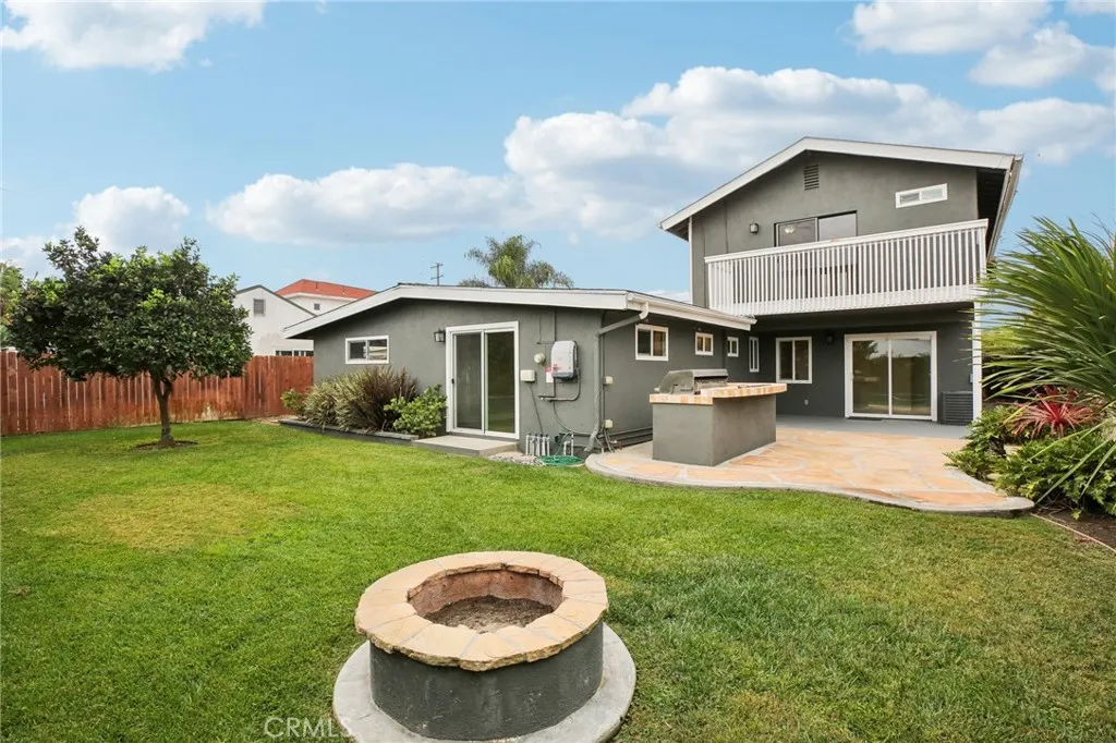 2412 Orange Avenue