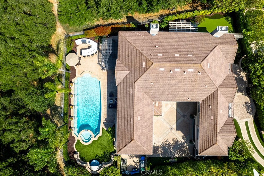 25 Flagstone