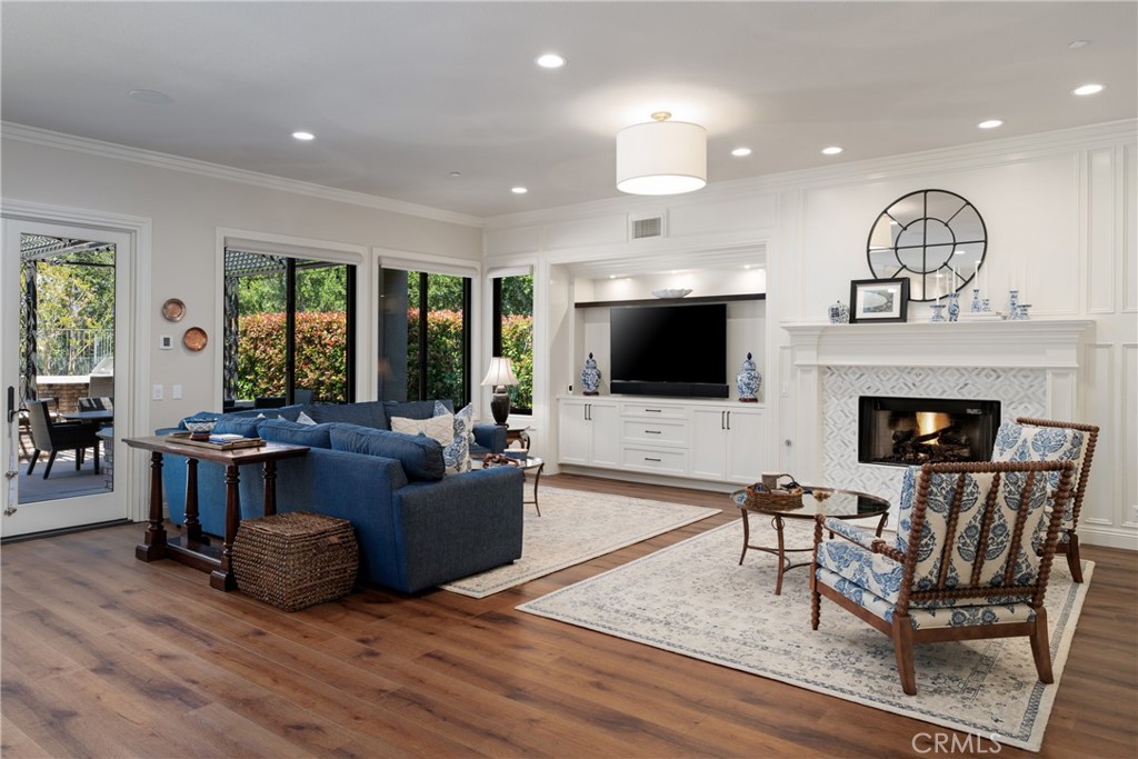 25 Flagstone