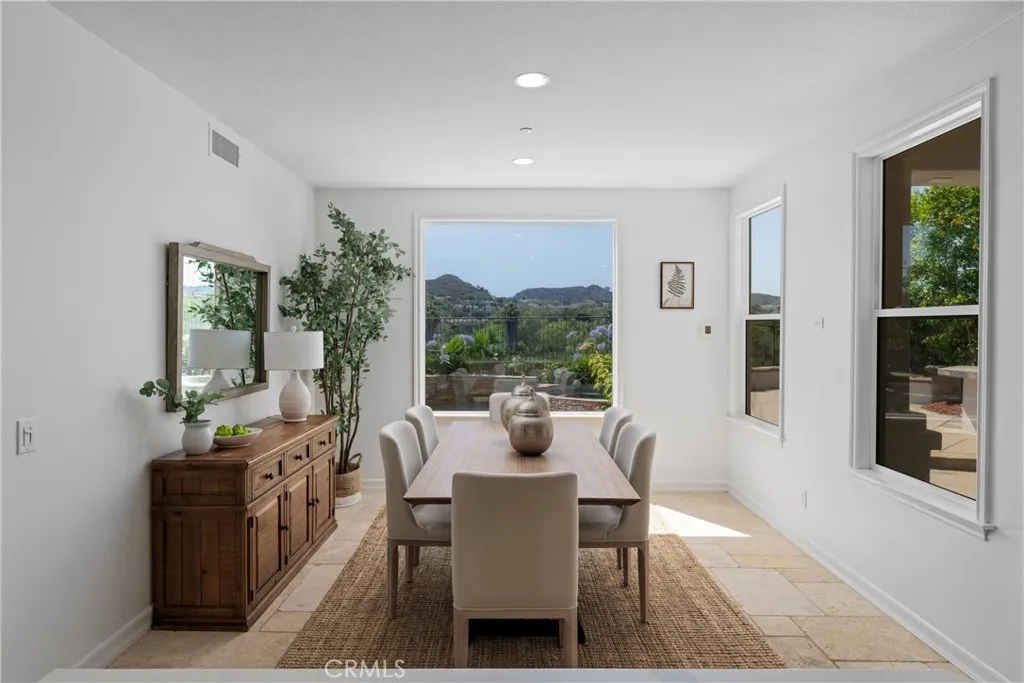 5 Douglass Drive