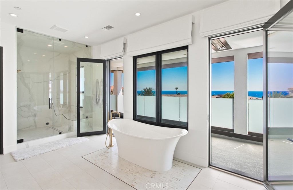 75 Ritz Cove Dr.