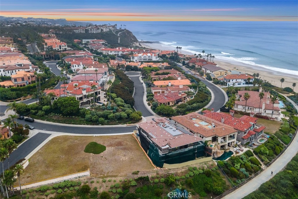 14 Ritz Cove Drive
