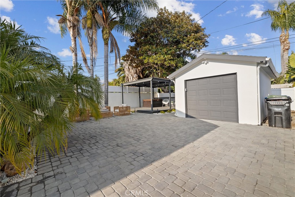4436 Campbell Drive