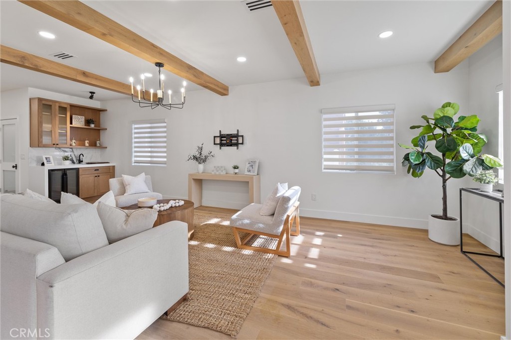 4436 Campbell Drive
