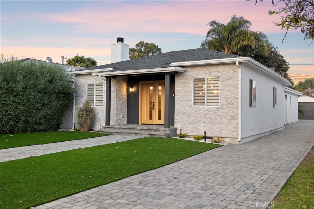 4436 Campbell Drive
