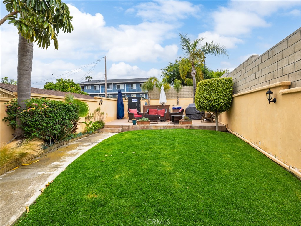 535 E Walnut Avenue A