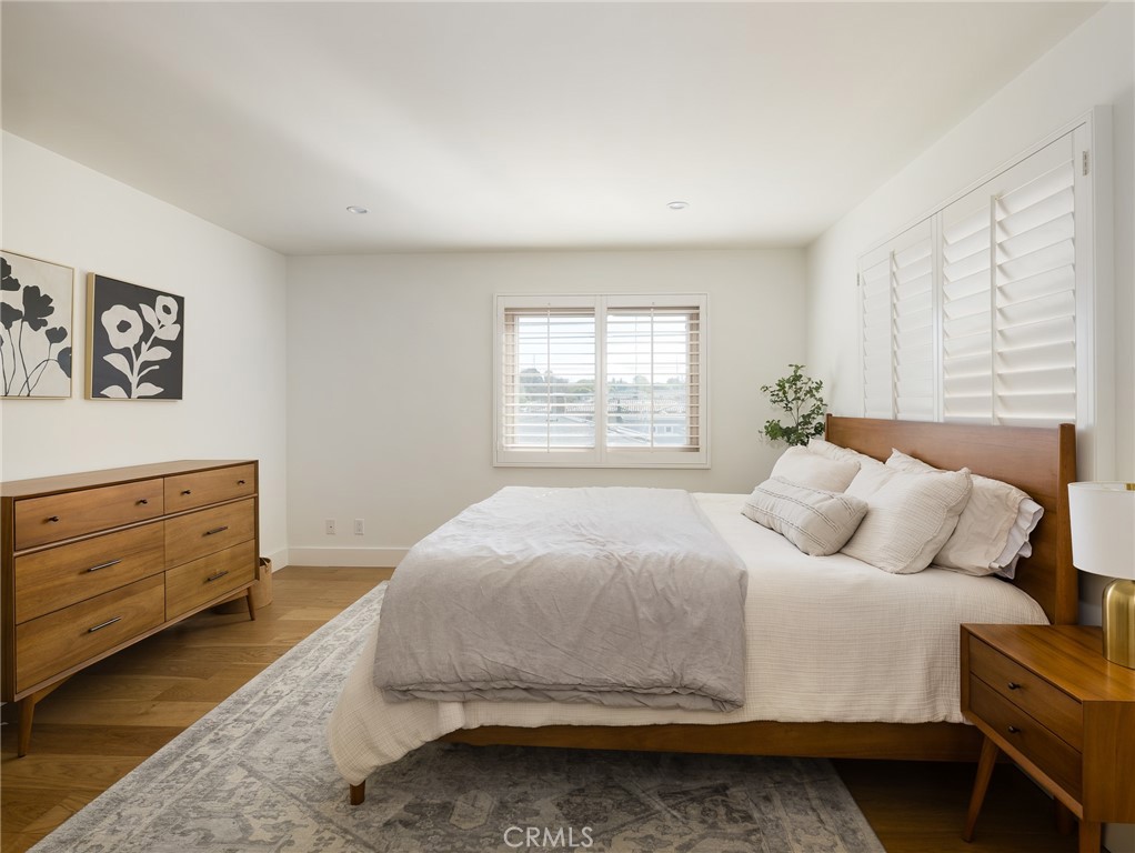 535 E Walnut Avenue A