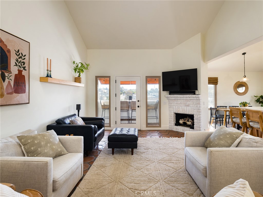 535 E Walnut Avenue A