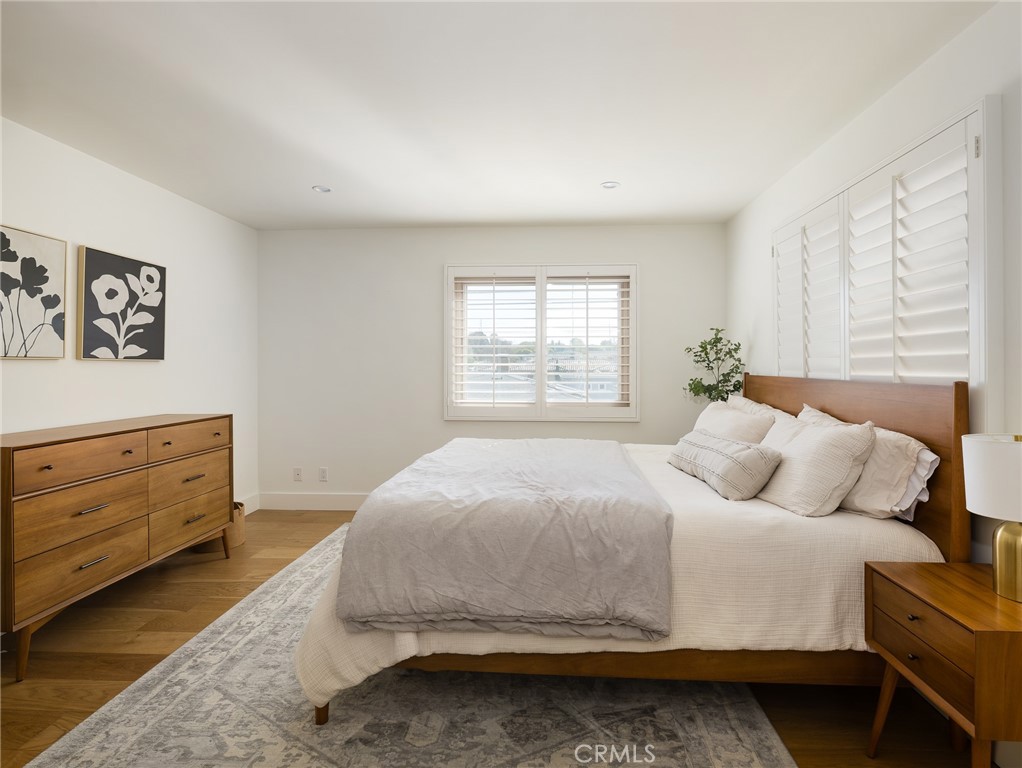 535 E Walnut Avenue A