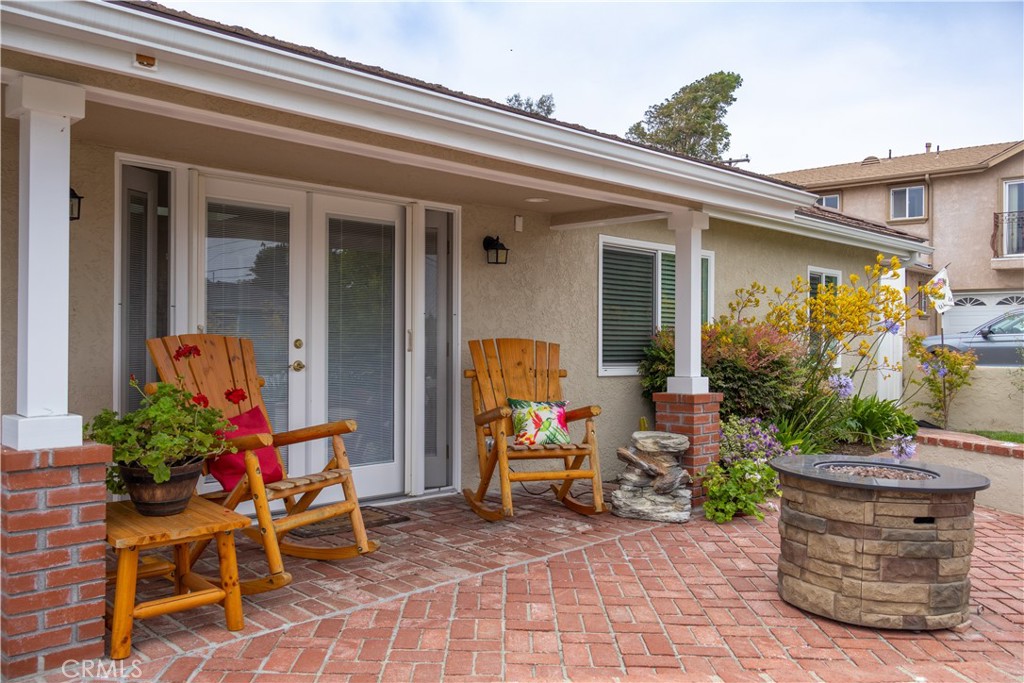 22427 Ellinwood Drive