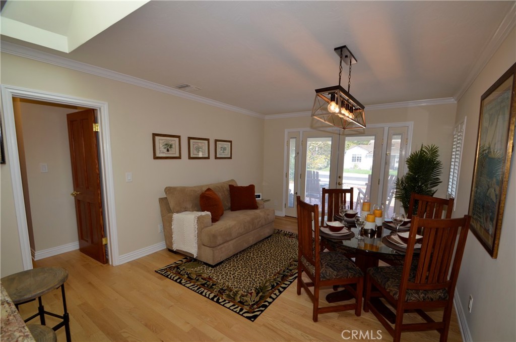 22427 Ellinwood Drive