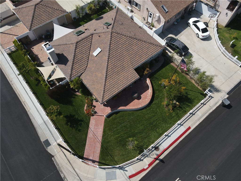 22427 Ellinwood Drive