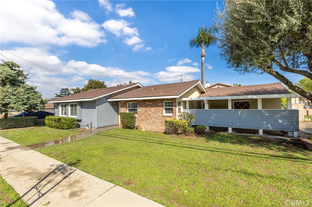 885 W Kendall Street