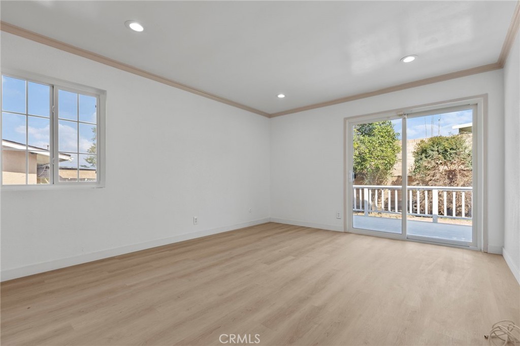 885 W Kendall Street