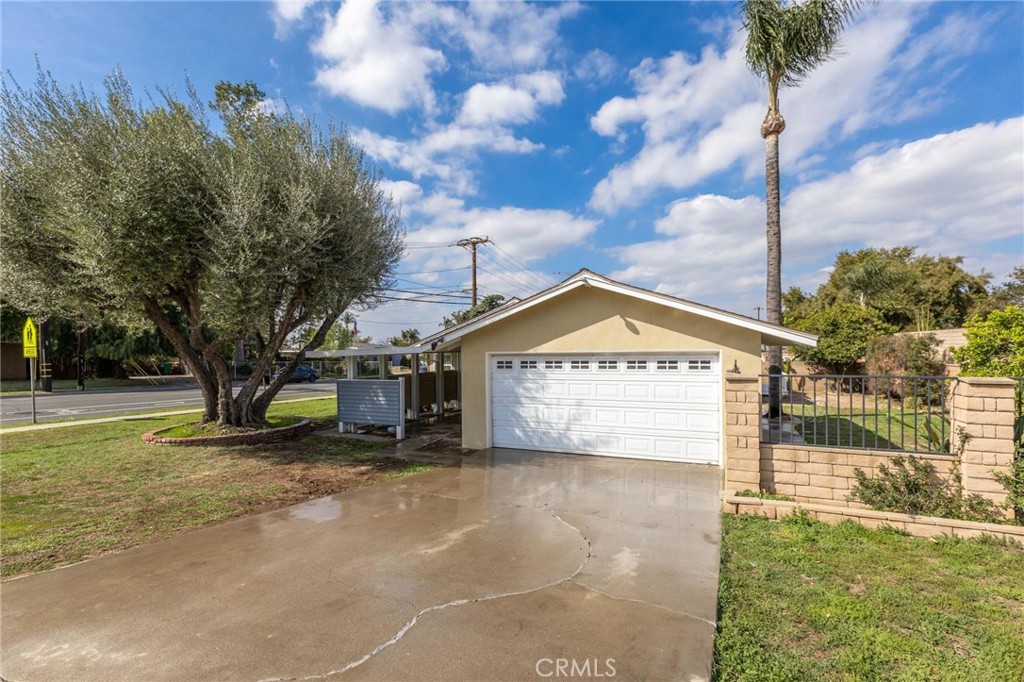 885 W Kendall Street