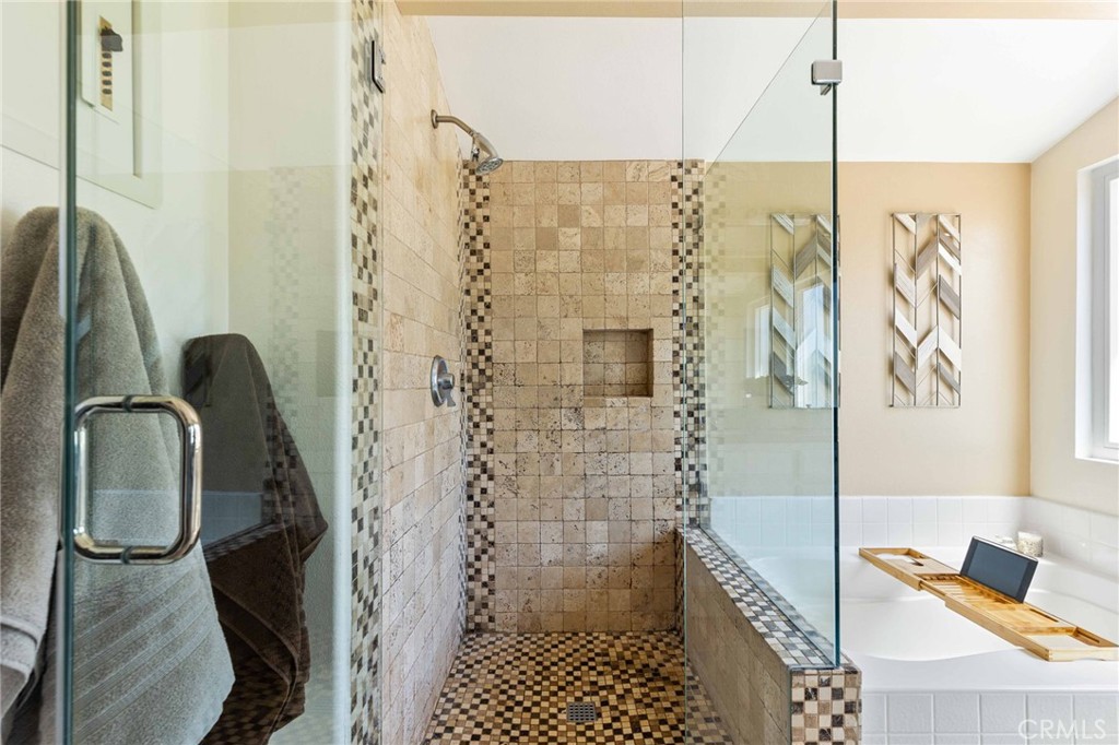 9370 Nickellaus Court