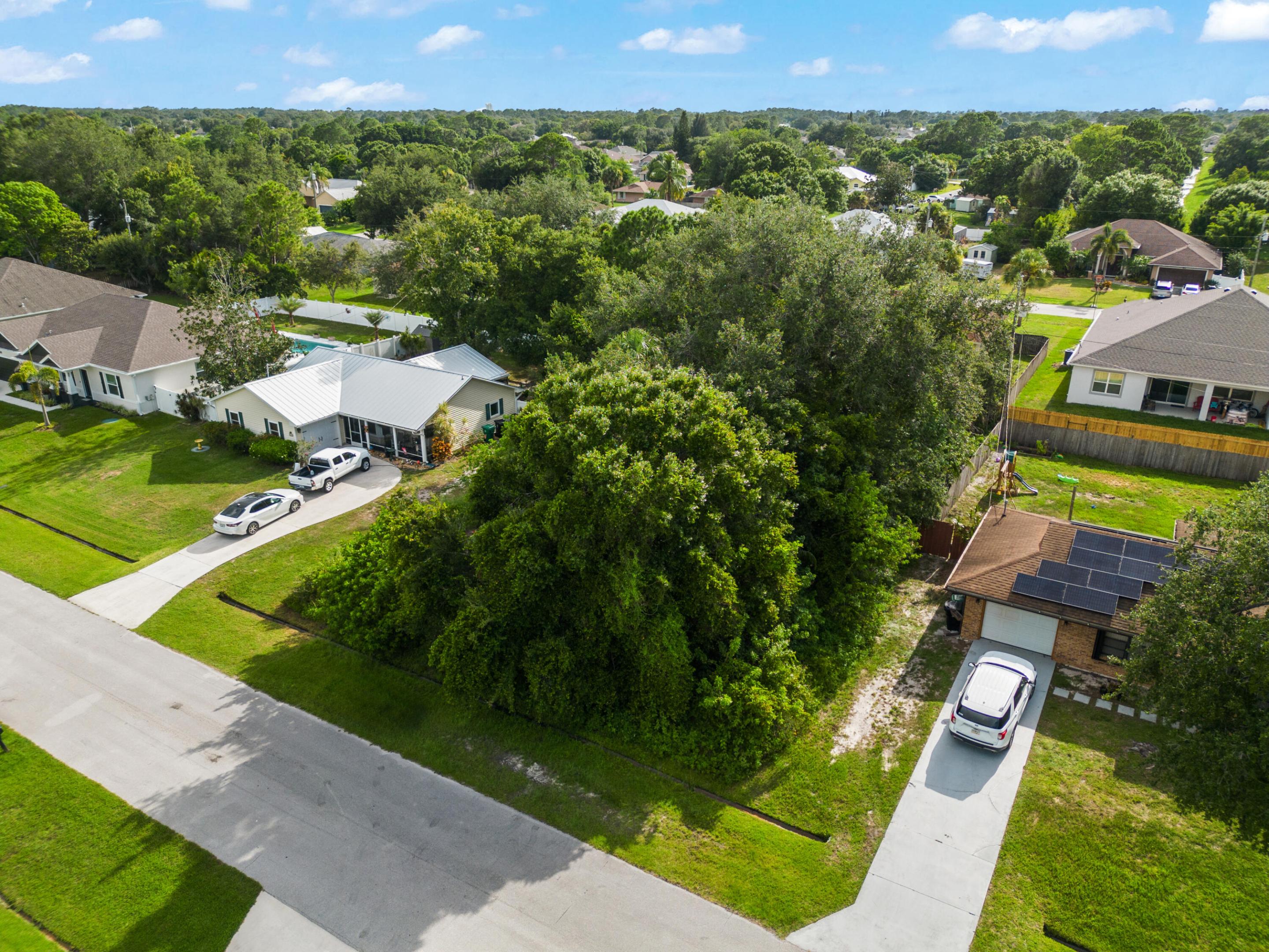 1914 SW Ember Street, Port St. Lucie