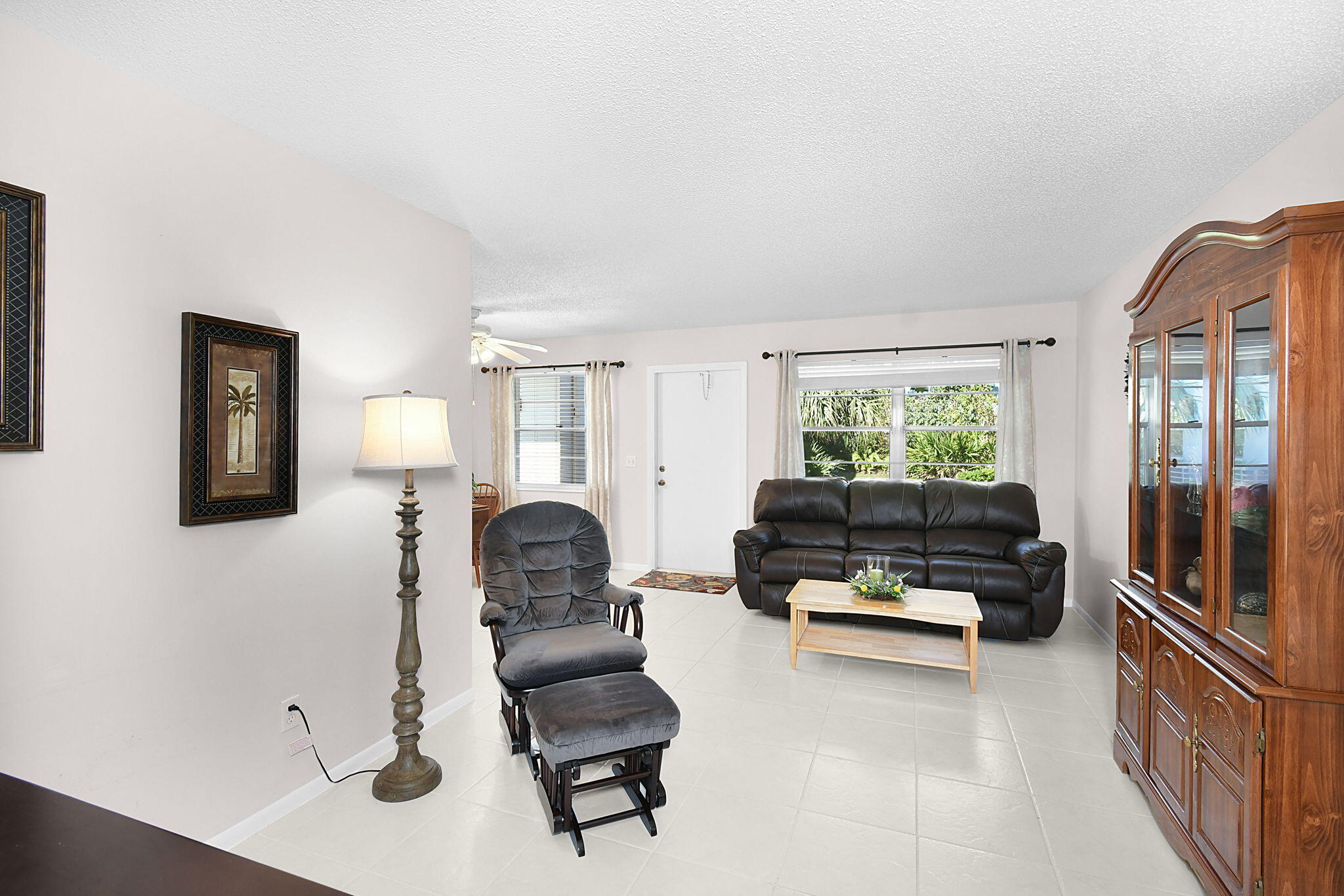 2600 SE Ocean Boulevard W5