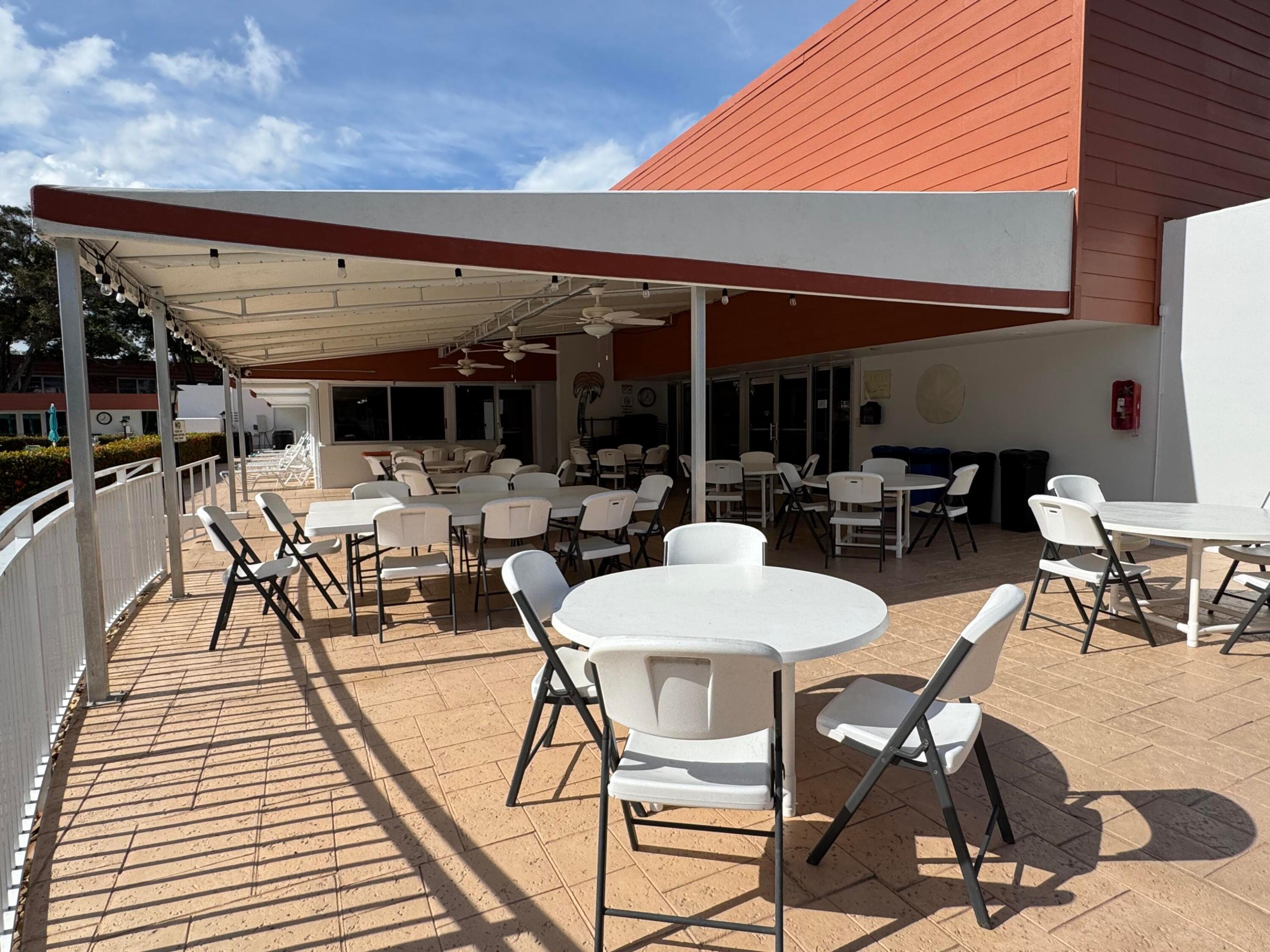 2600 SE Ocean Boulevard W5