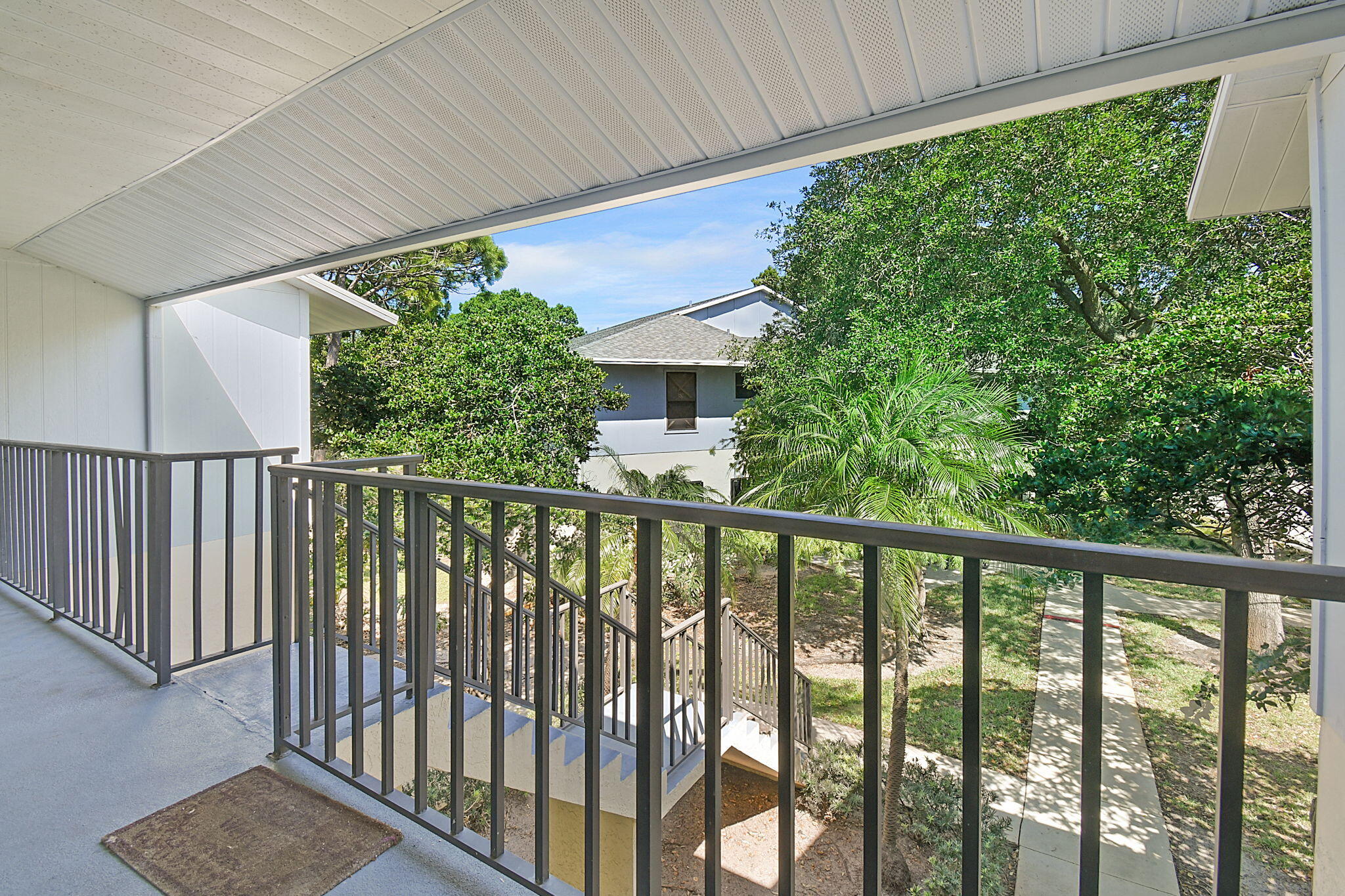 6551 SE Federal Highway 203