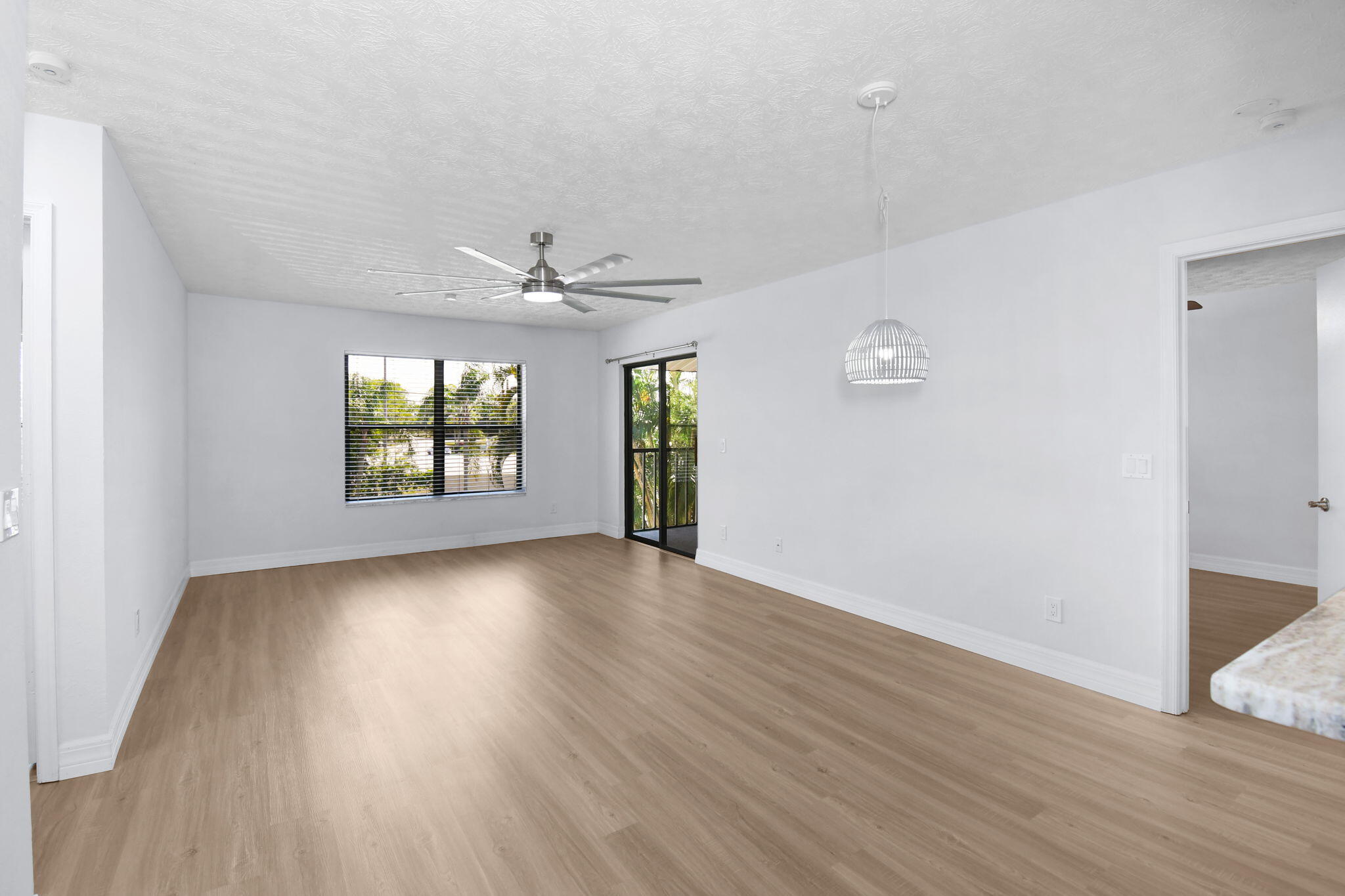 6551 SE Federal Highway 203