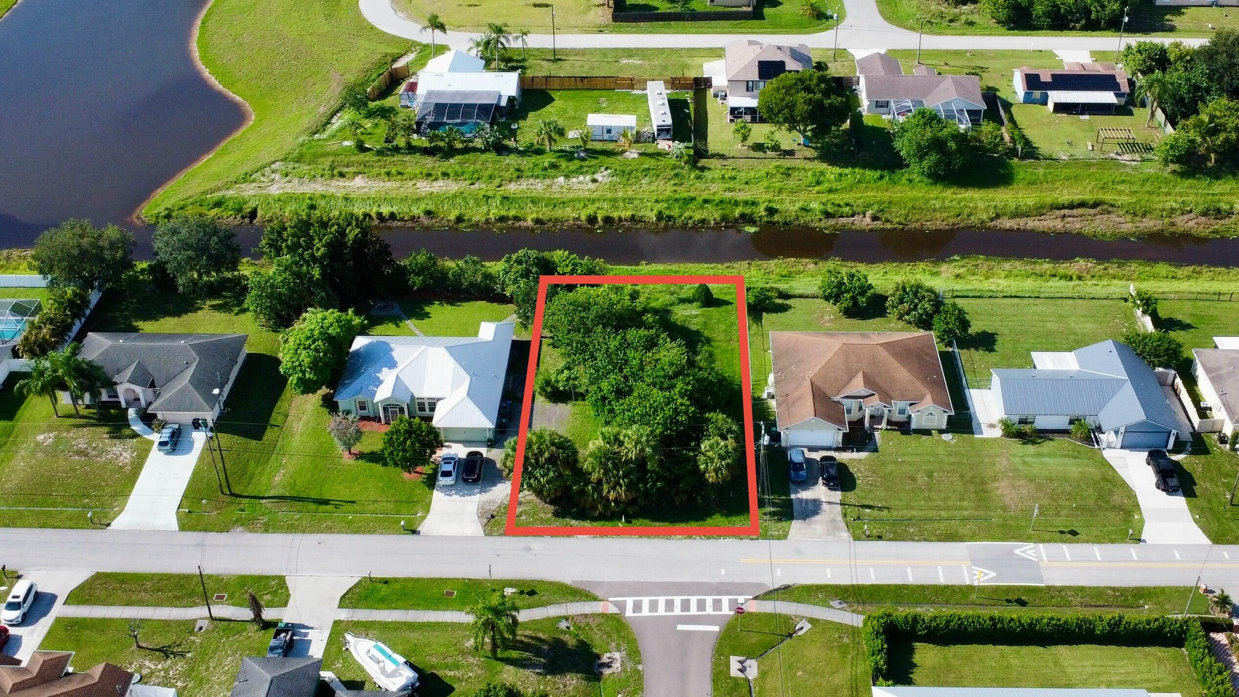891 SW Idol Avenue, Port St. Lucie