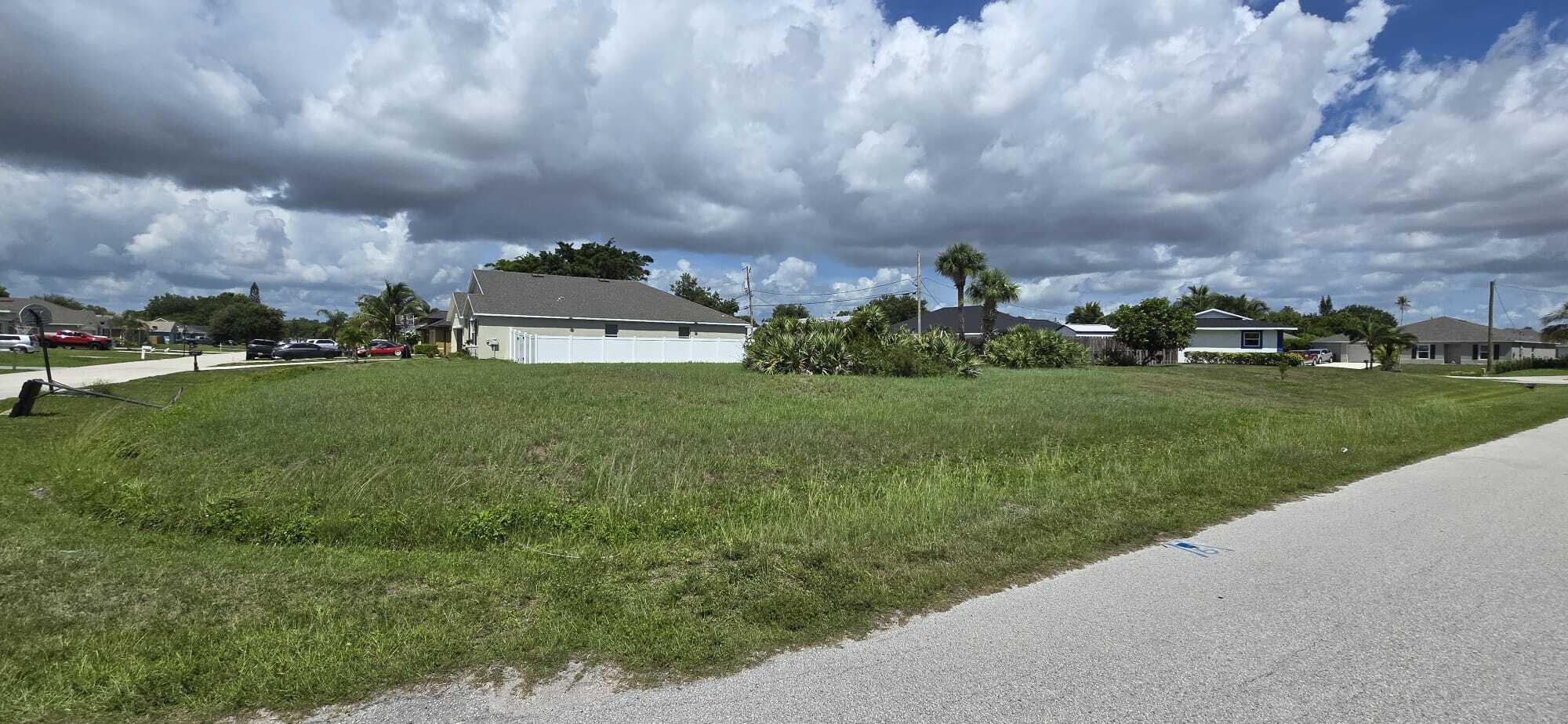 801 SW Amethist Terrace, Port St. Lucie