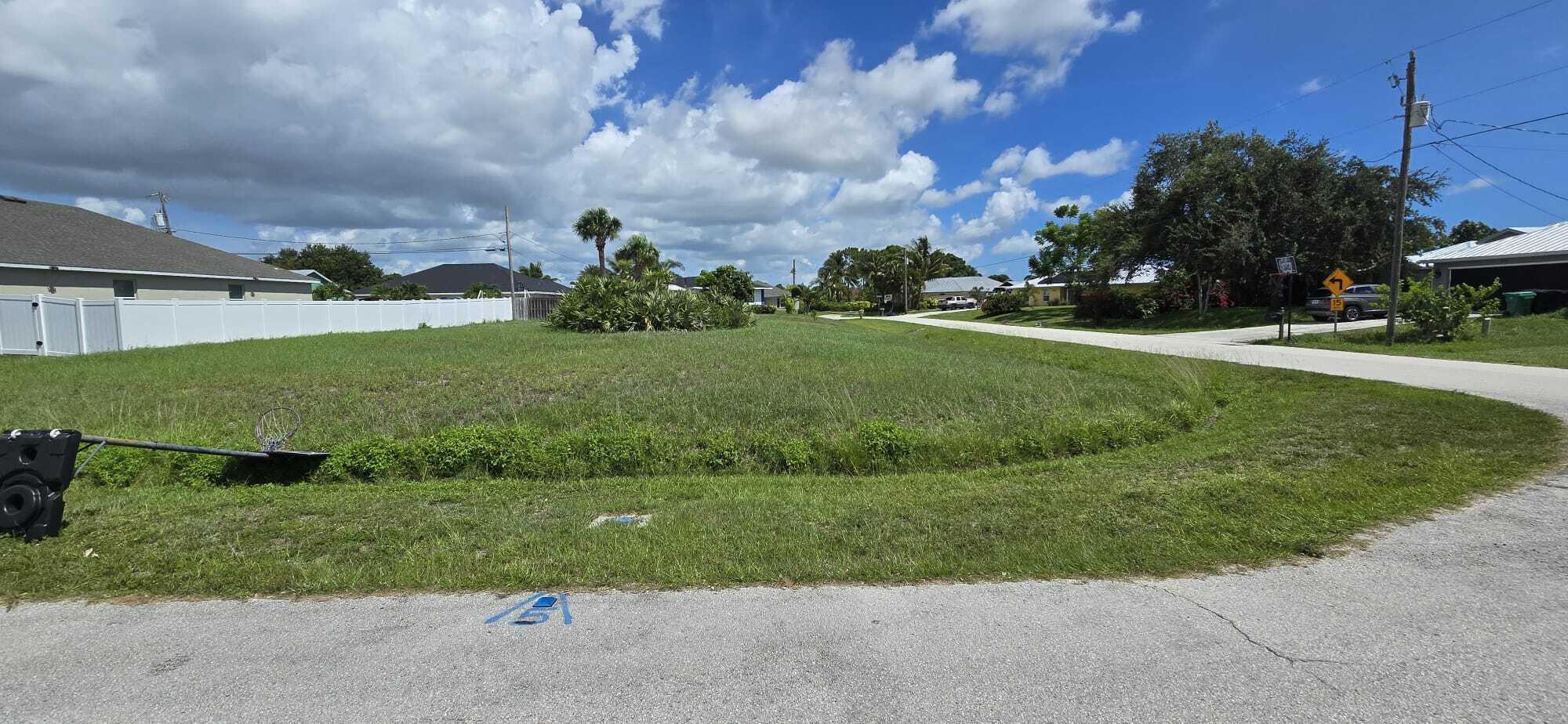 801 SW Amethist Terrace, Port St. Lucie