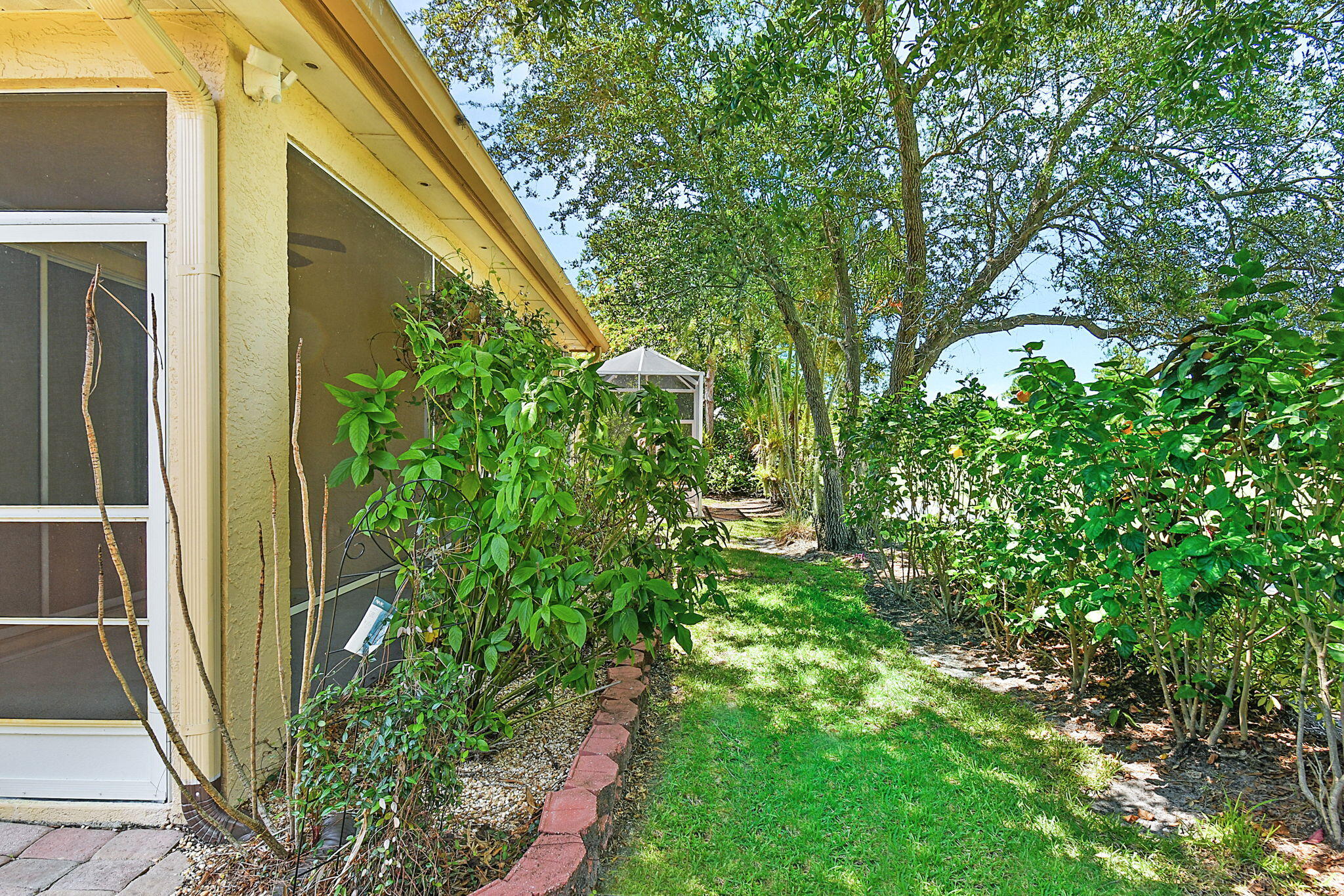 3611 NW Willow Creek Drive