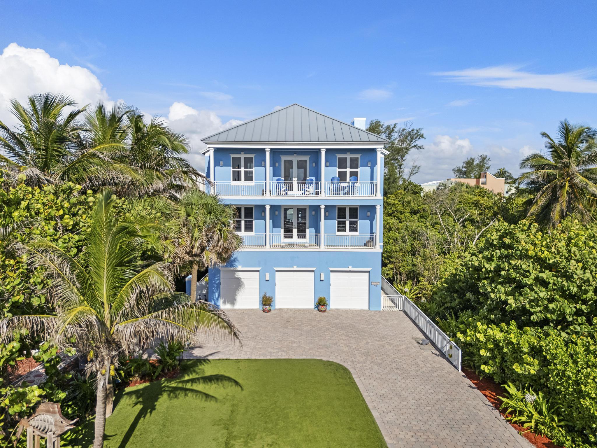 1334 SE Macarthur Boulevard