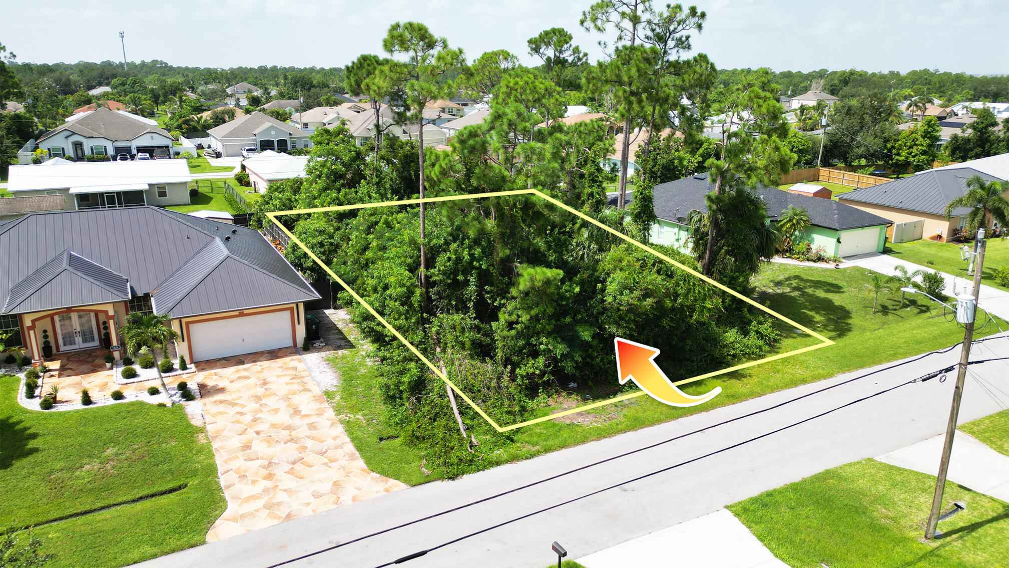 1834 SW Penrose Avenue, Port St. Lucie
