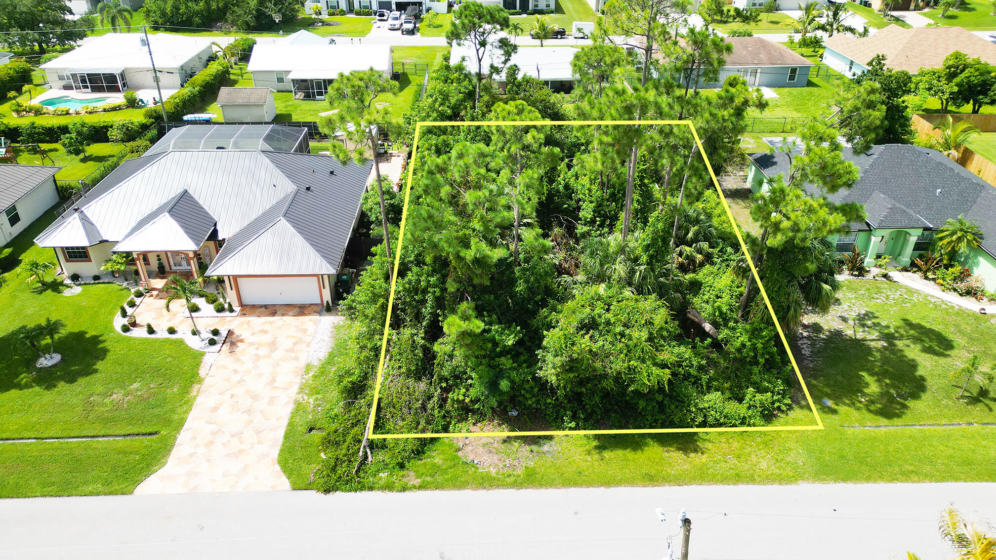 1834 SW Penrose Avenue, Port St. Lucie