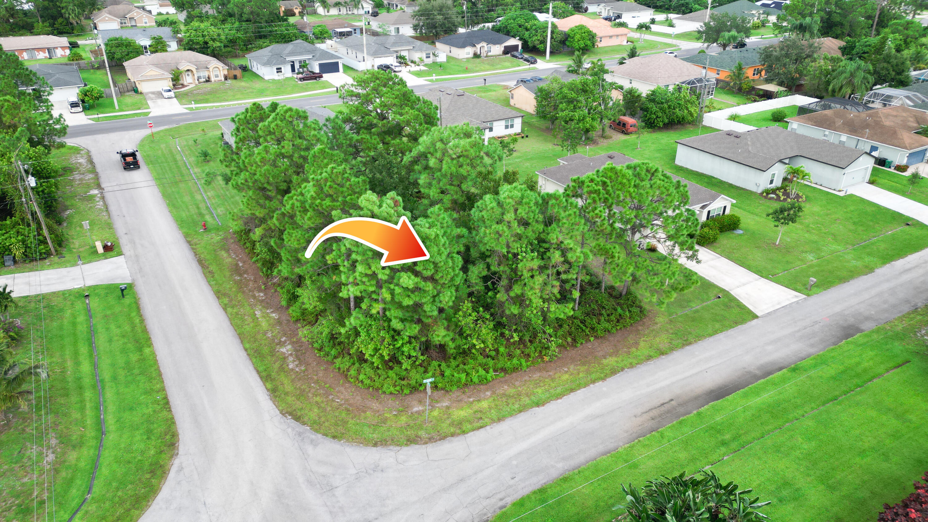 1281 SW Kapok Avenue, Port St. Lucie