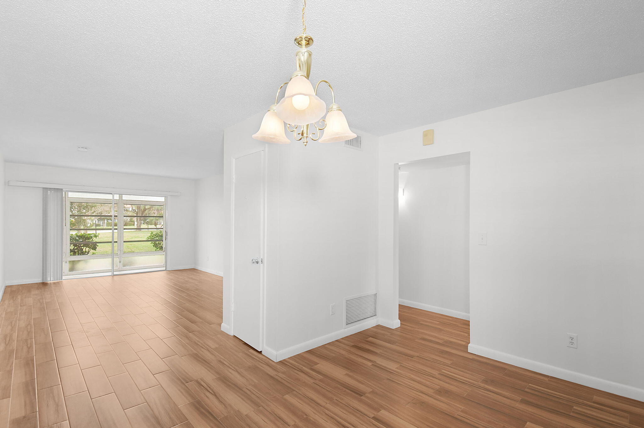 2600 SE Ocean Boulevard S7