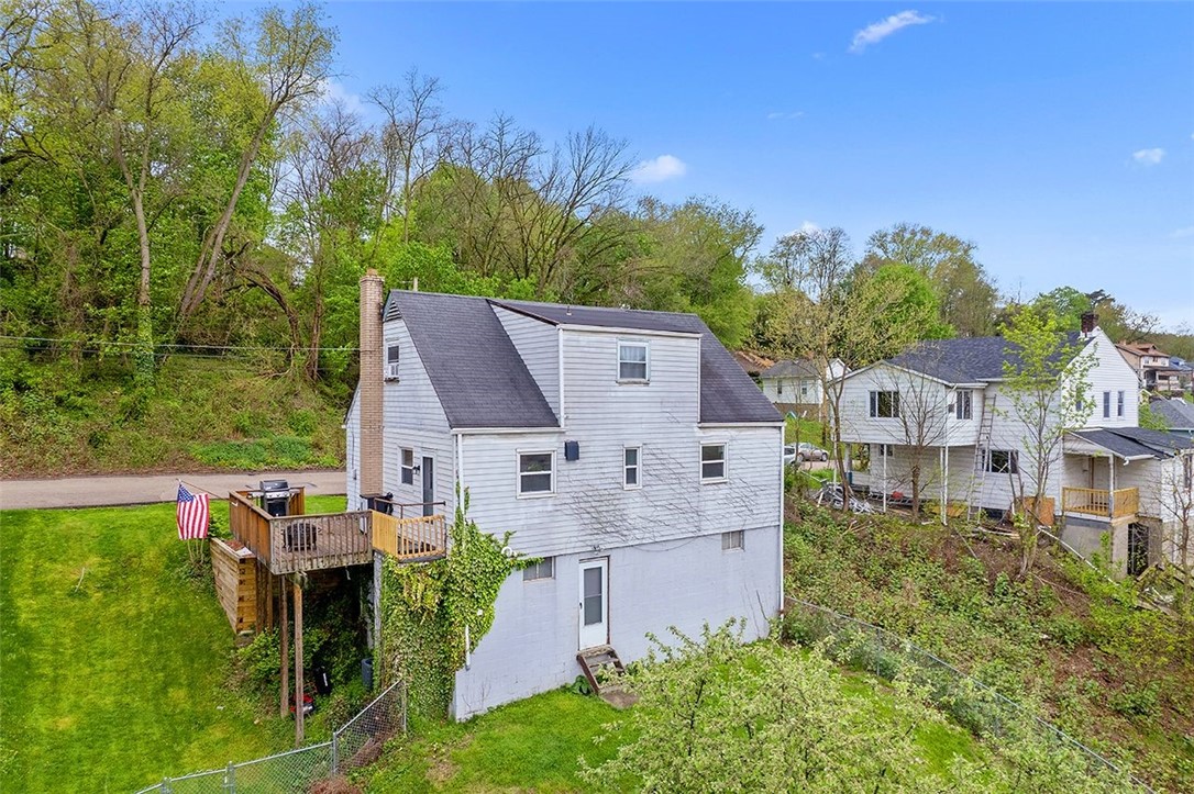 1623 Hiland Ave