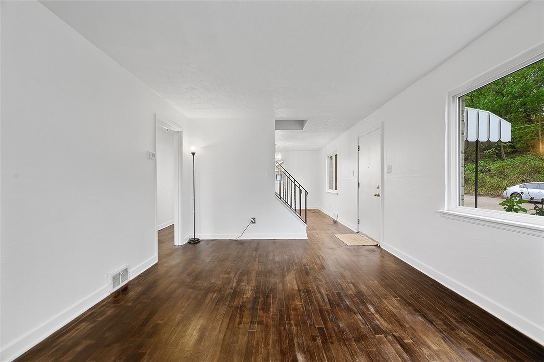 1623 Hiland Ave