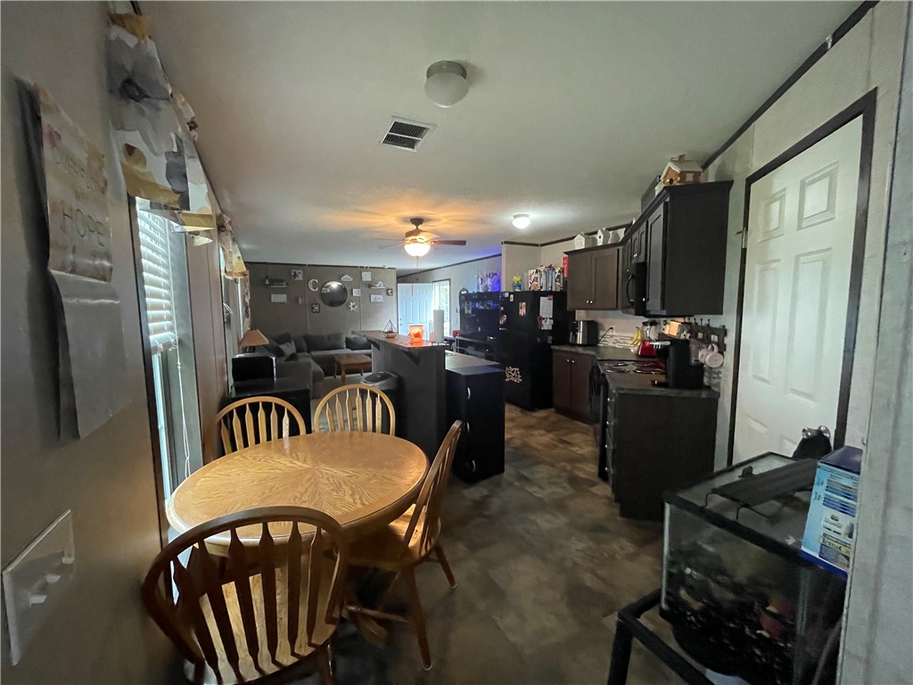 38 Carla Dr