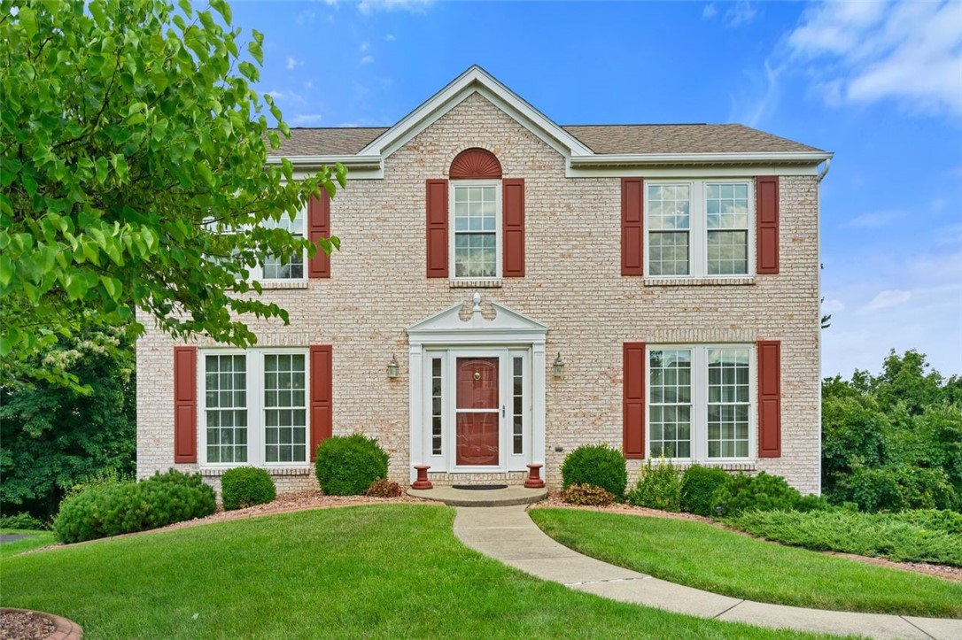 121 Elmhurst Dr
