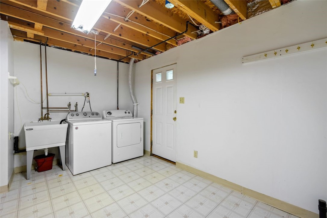 121 Elmhurst Dr